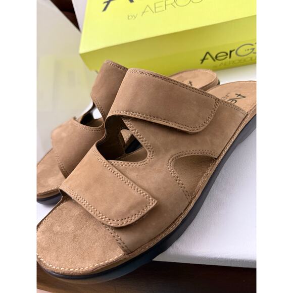 Aerosoles® Aer Go Taupe Sandals 11M Leap Year Size 11 M Leather Women's - Picture 1 of 8